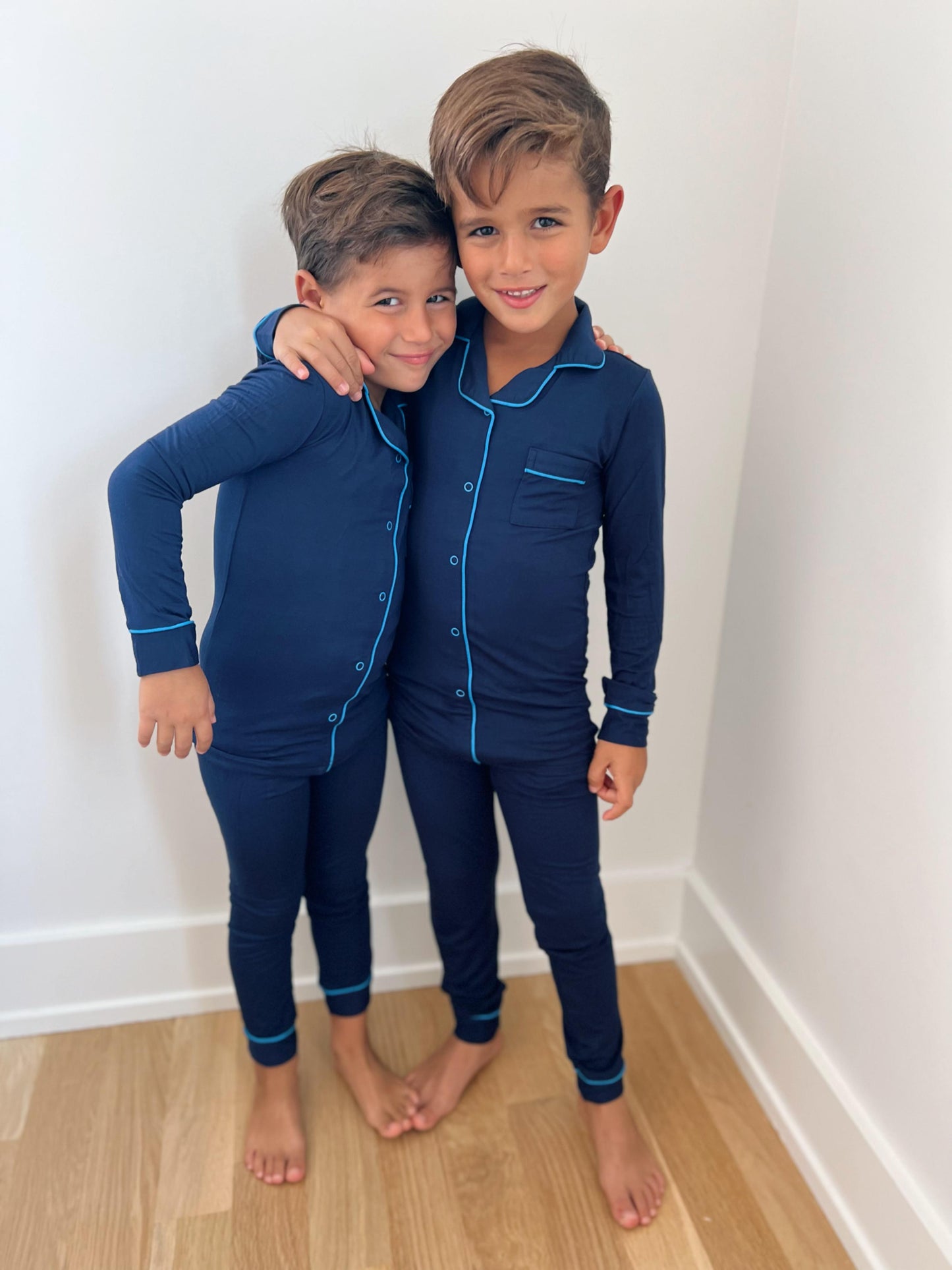 2025 new bamboo HUSH SLEEPWEAR navy blue with blue trim 3m 6m 9m footie